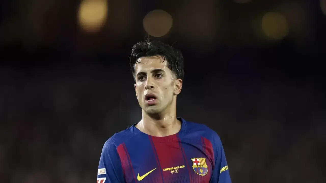 برشلونة يحسم بقاء كانسيلو بثمن زهيد
